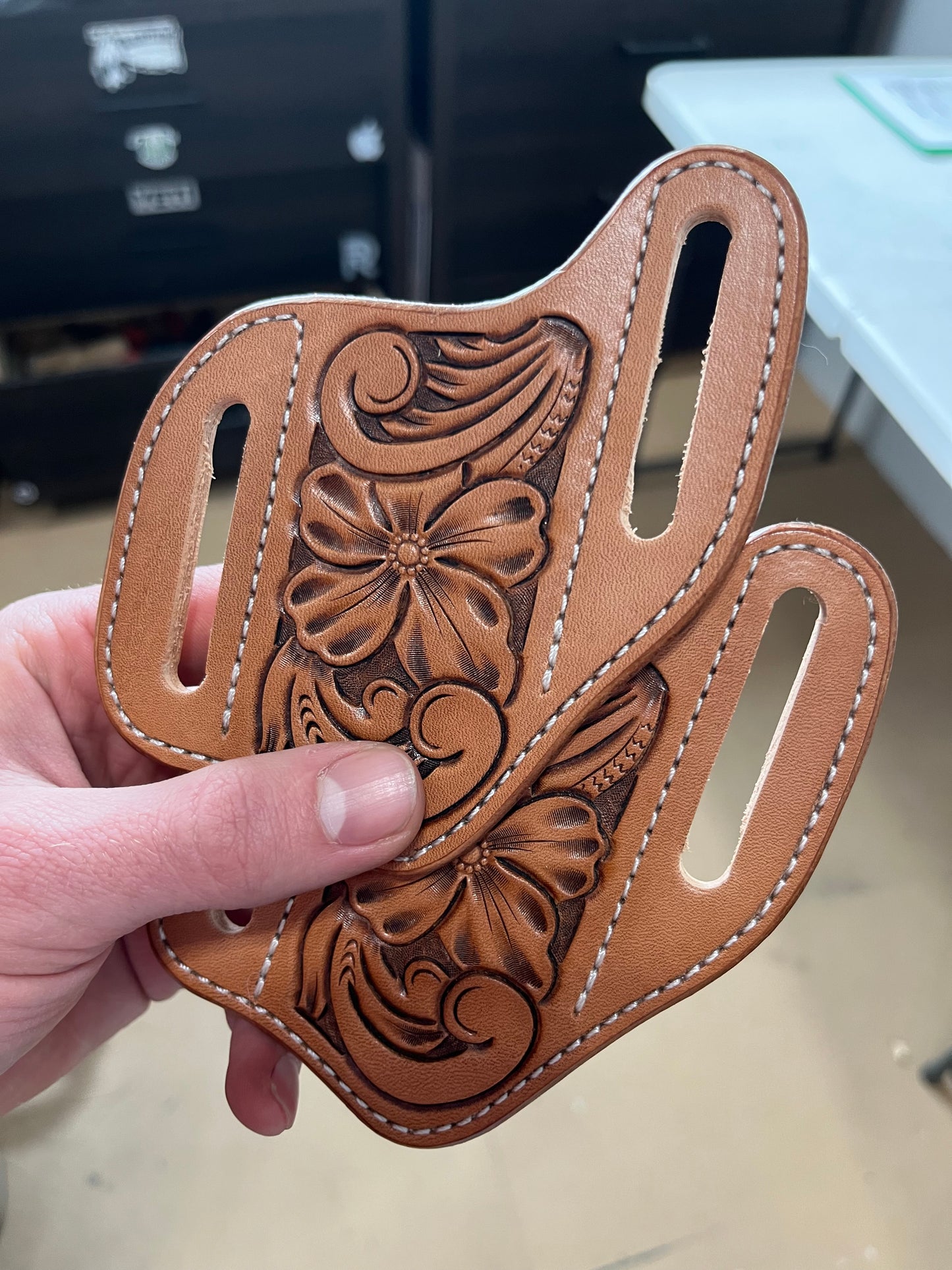 Custom knife sheath (Deposit only)