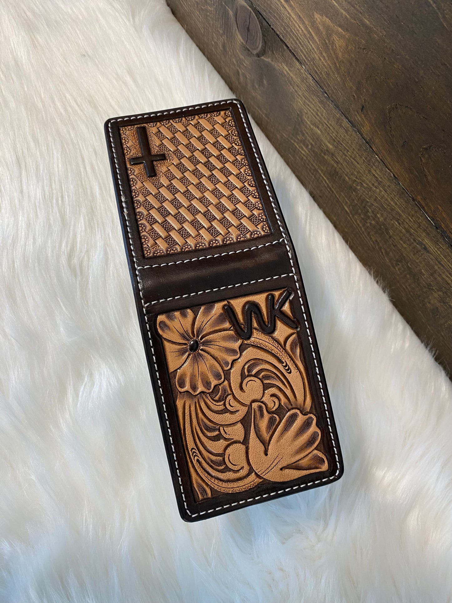 Custom money clip wallet. (Deposit only)