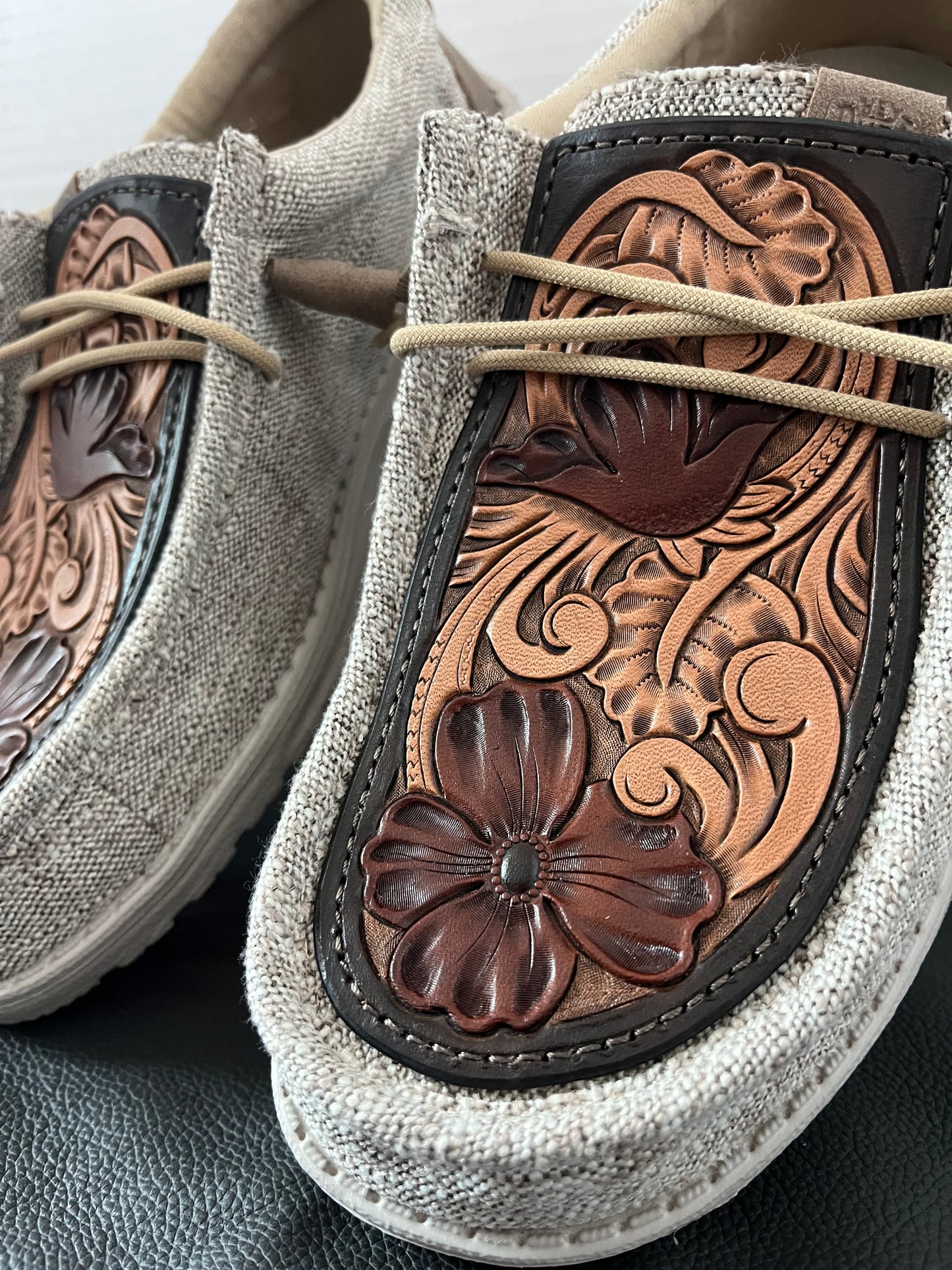 Hey dudes Men size 10