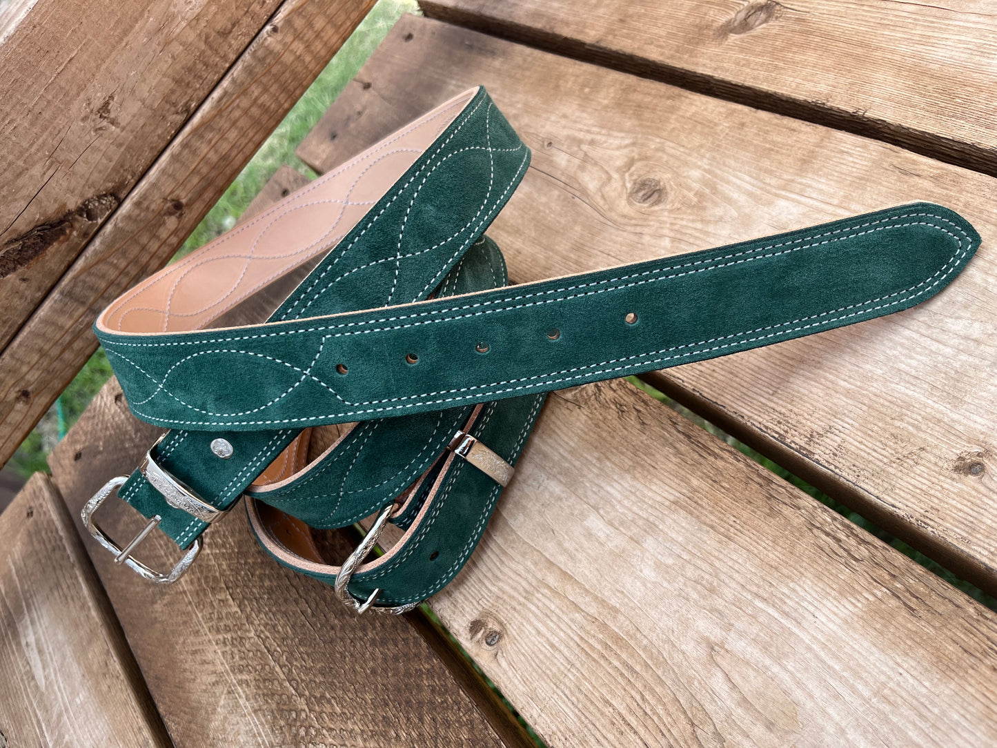 Green suede belt