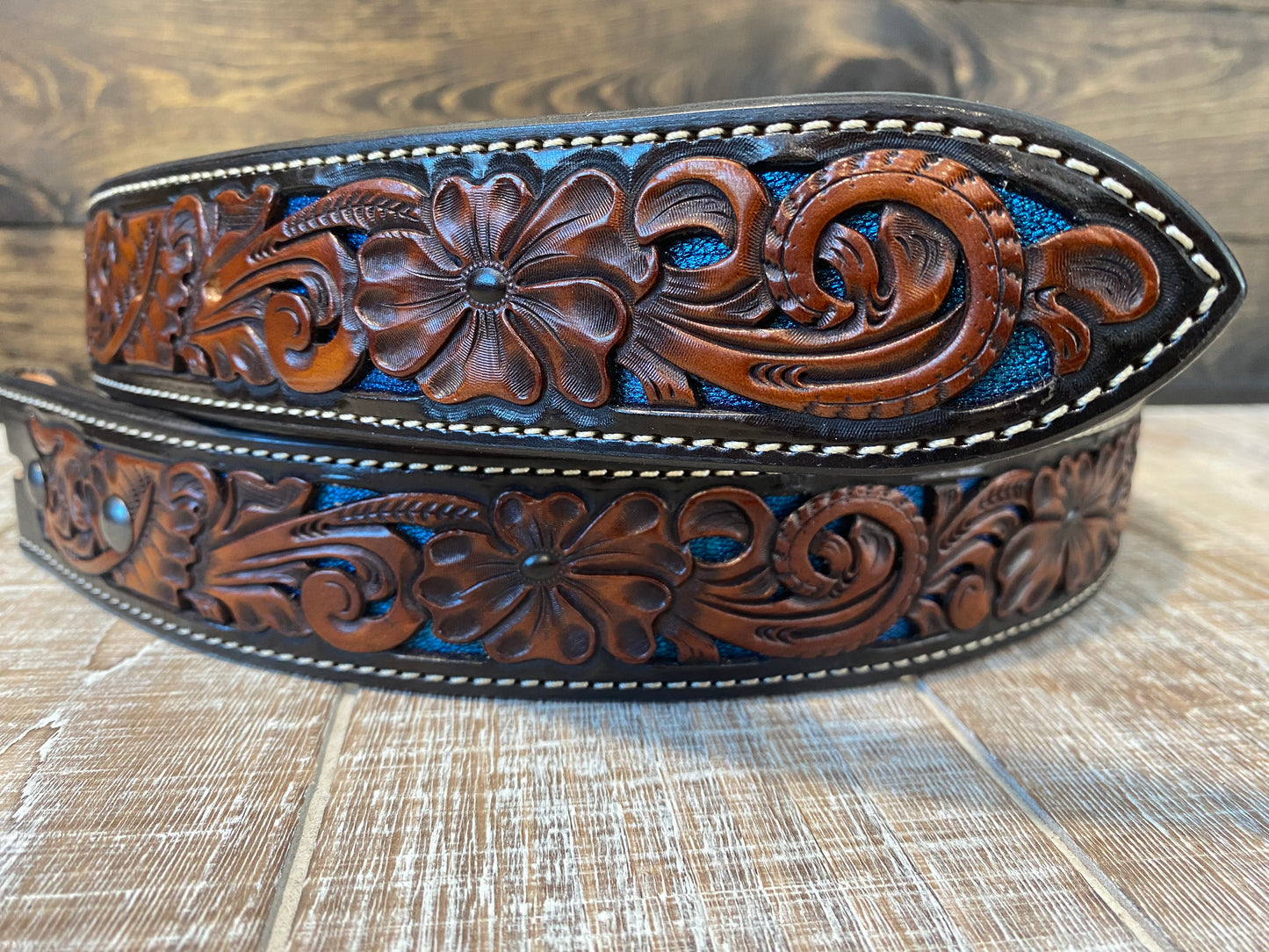 Size 32 candy blue inlayed belt
