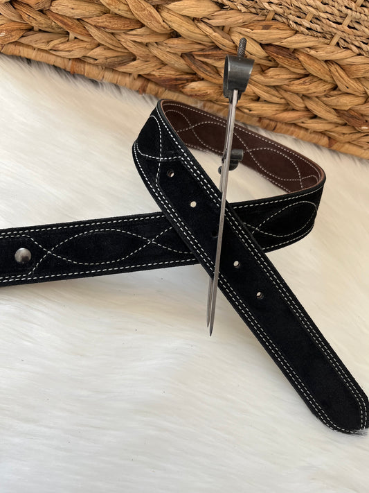 Black suede belt  Oval stitching